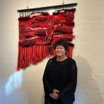 Annette Berretty voor een van haar kunstwerken.